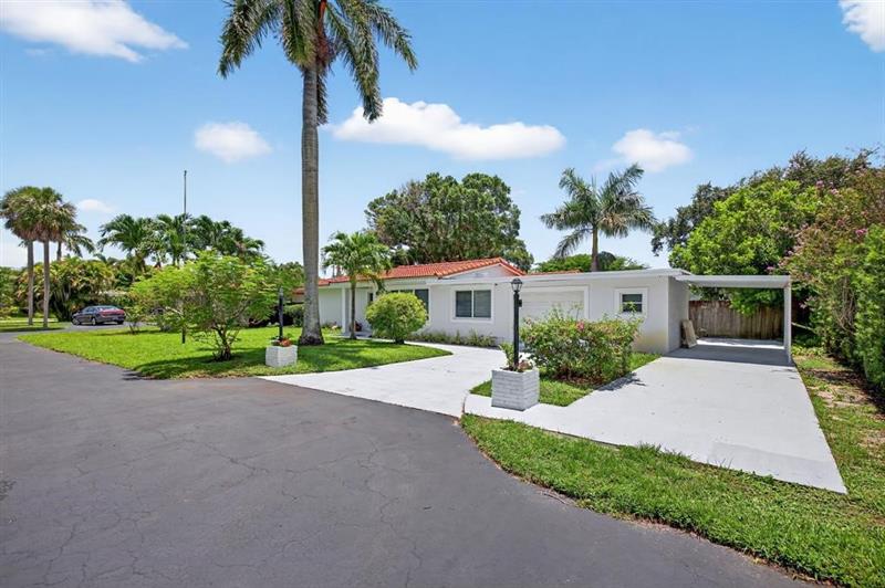 316 NW 24th Street Wilton Manors FL 33311