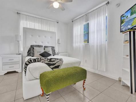 4422 Seagrape Drive Lauderdale By The Sea FL 33308