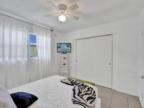 4422 Seagrape Drive Lauderdale By The Sea FL 33308