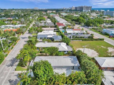 4422 Seagrape Drive Lauderdale By The Sea FL 33308