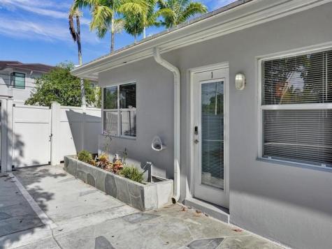 4422 Seagrape Drive Lauderdale By The Sea FL 33308