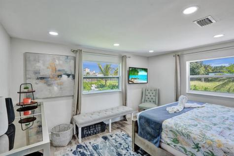 8021 NW 1st Place Miami FL 33150