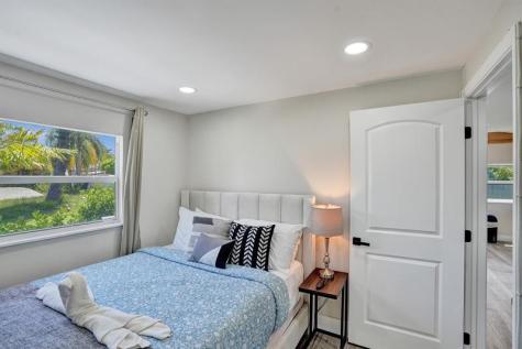 8021 NW 1st Place Miami FL 33150