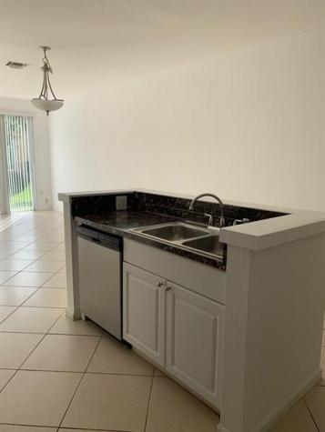 6366 Landings Way Tamarac FL 33321