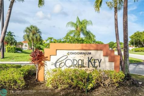 3350 Pinewalk Drive Pompano Beach FL 33063