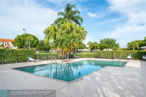 3350 Pinewalk Drive Pompano Beach FL 33063
