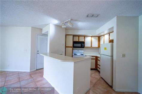 3350 Pinewalk Drive Pompano Beach FL 33063