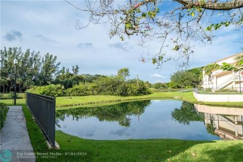 3350 Pinewalk Drive Pompano Beach FL 33063