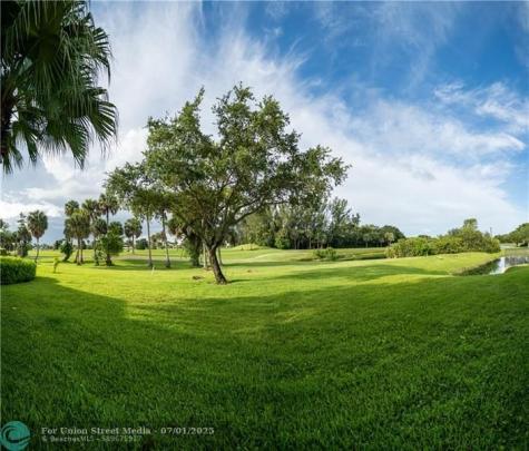 3350 Pinewalk Drive Pompano Beach FL 33063