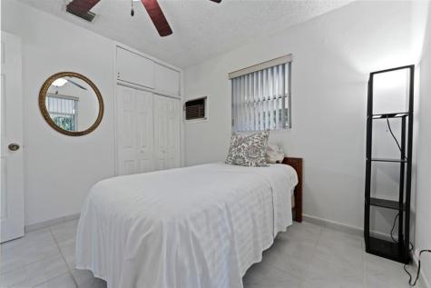 2140 N 57th Avenue Hollywood FL 33021