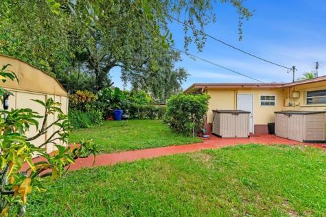 2140 N 57th Avenue Hollywood FL 33021