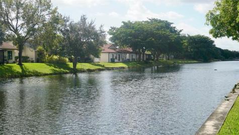 5908 NW 81st Avenue Tamarac FL 33321