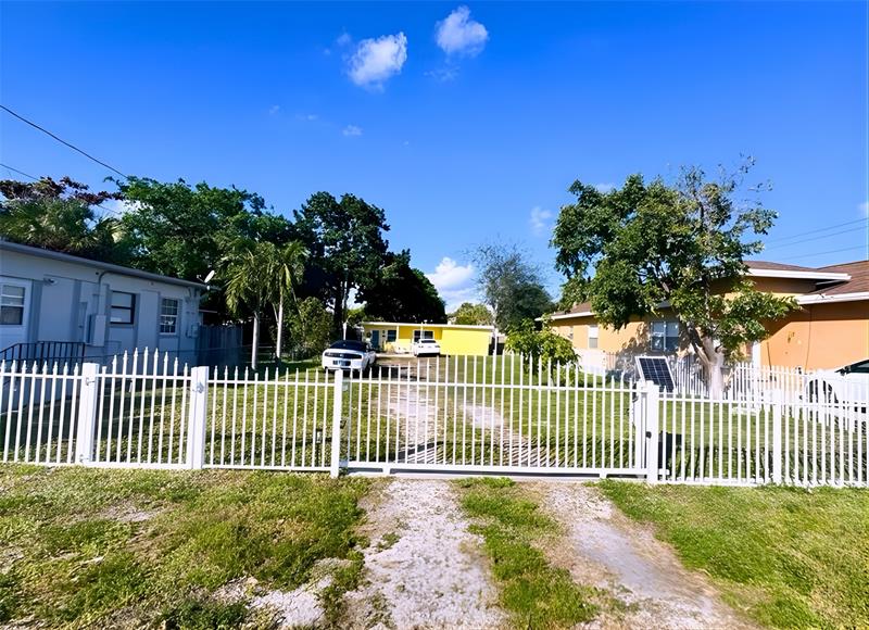 5605 Polk Street Hollywood FL 33021