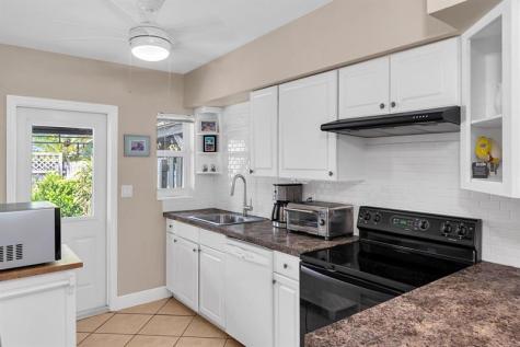 2109 NE 26th Street Fort Lauderdale FL 33305
