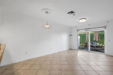 8108 Prestige Commons Drive Tamarac FL 33321