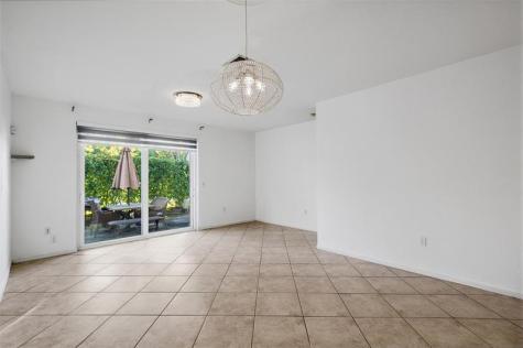 8108 Prestige Commons Drive Tamarac FL 33321