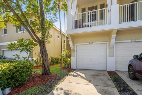 4809 N Wickham Circle Delray Beach FL 33445