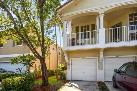 4809 N Wickham Circle Delray Beach FL 33445