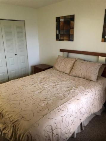 850 SW 133 Pembroke Pines FL 33027