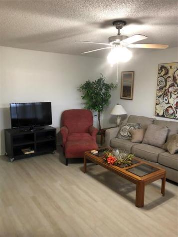 850 SW 133 Pembroke Pines FL 33027