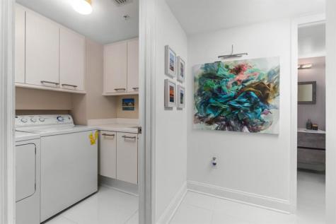 411 N New River Drive E Fort Lauderdale FL 33301