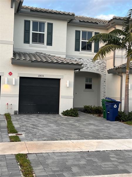 11835 NW 46th Street Coral Springs FL 33076