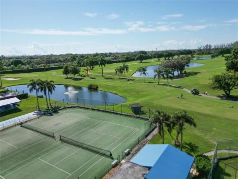 8900 Washington Boulevard Pembroke Pines FL 33025