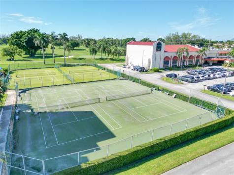 8900 Washington Boulevard Pembroke Pines FL 33025