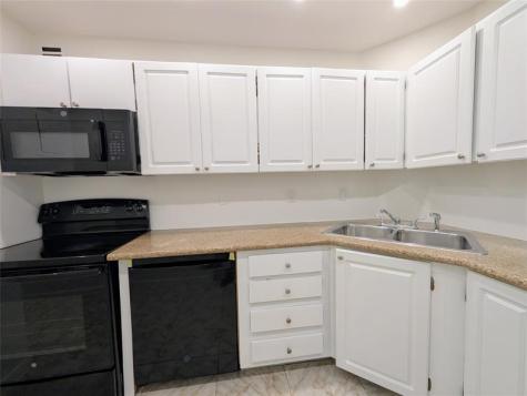 3101 Oakland Shores Drive Oakland Park FL 33309
