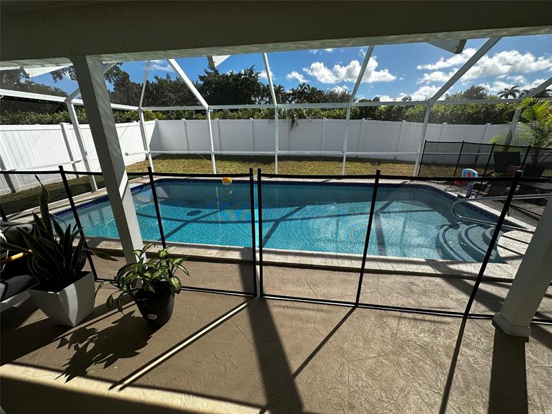 6860 Calle Del Paz Boca Raton FL 33433