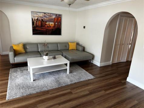 6860 Calle Del Paz Boca Raton FL 33433