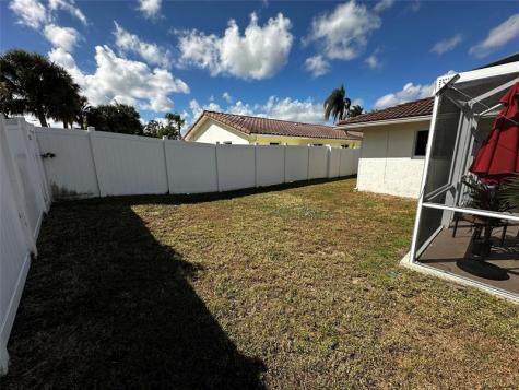 6860 Calle Del Paz Boca Raton FL 33433