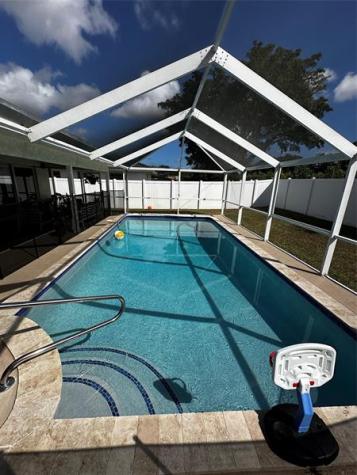 6860 Calle Del Paz Boca Raton FL 33433