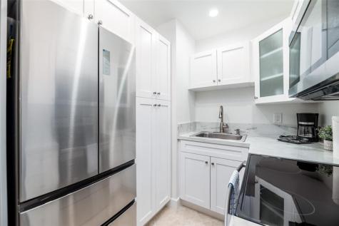 805 NE 23rd Drive Wilton Manors FL 33305