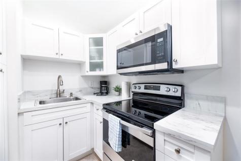 805 NE 23rd Drive Wilton Manors FL 33305