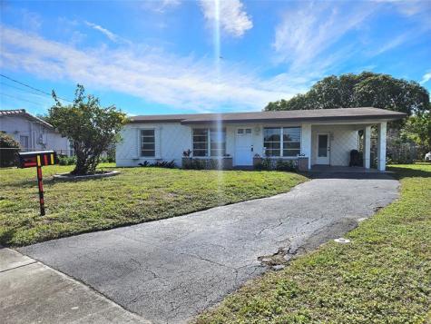 3384 NW 17th Street Lauderhill FL 33311