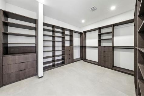 3320 NE 17th Street Fort Lauderdale FL 33305
