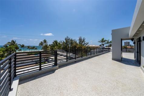 3320 NE 17th Street Fort Lauderdale FL 33305