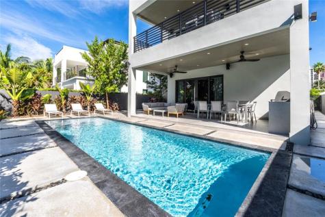 3320 NE 17th Street Fort Lauderdale FL 33305