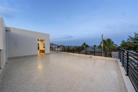 3320 NE 17th Street Fort Lauderdale FL 33305