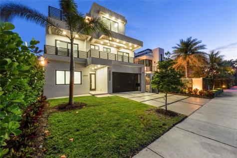 3320 NE 17th Street Fort Lauderdale FL 33305