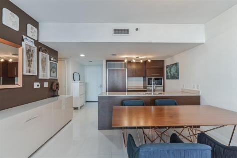 475 Brickell Avenue Miami FL 33131