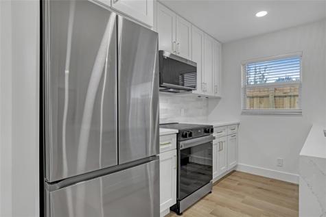 416 W Mango Street Lantana FL 33462