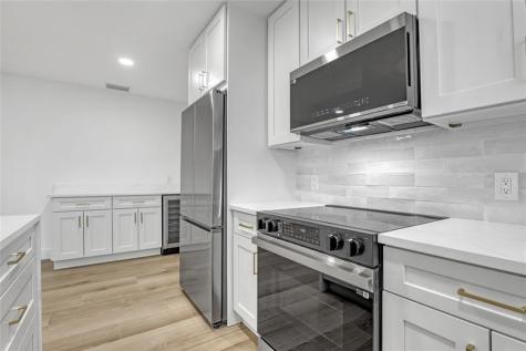 416 W Mango Street Lantana FL 33462