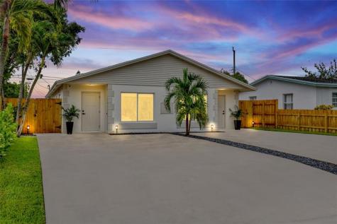 416 W Mango Street Lantana FL 33462