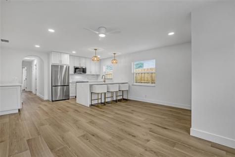 416 W Mango Street Lantana FL 33462