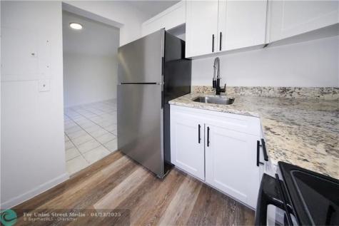1000 NW 95th Terrace Miami FL 33150