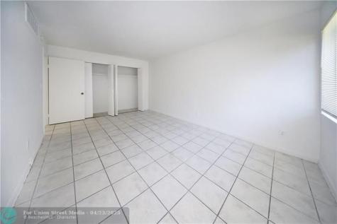 1000 NW 95th Terrace Miami FL 33150