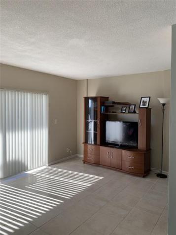 2900 NE 30 Fort Lauderdale FL 33306