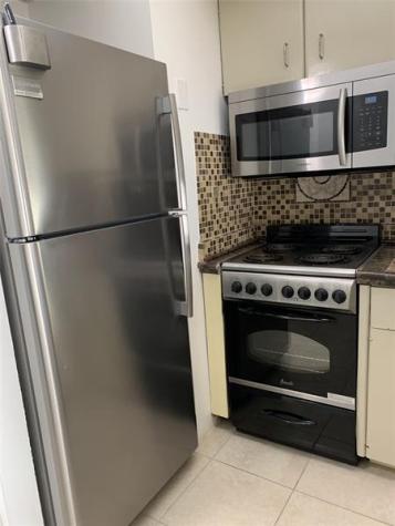 2900 NE 30 Fort Lauderdale FL 33306
